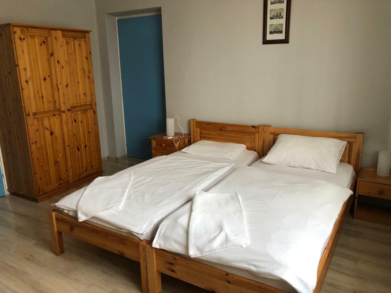 Tisza-Kert Vendeghaz -Tisza-Kert Vendeghaz II Hotel Tiszafured Bagian luar foto